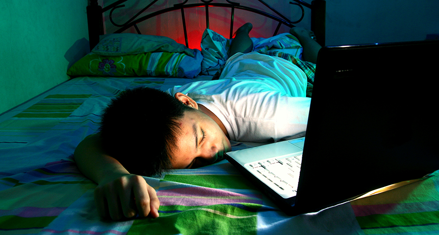 Can technology or screen time affect light sleep patterns?